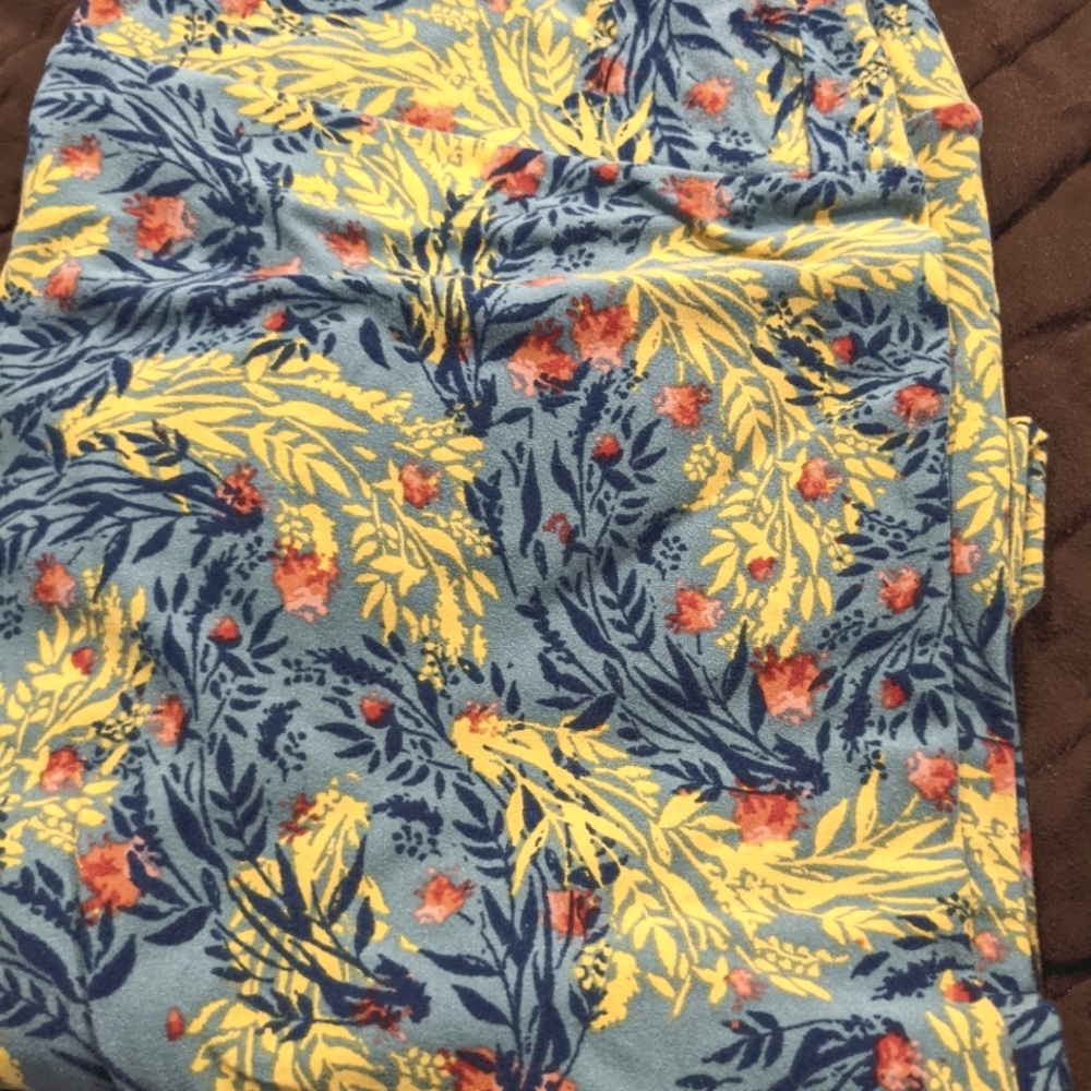 TC LuLaRoe leggings 2/$17 3/$23 4/$27